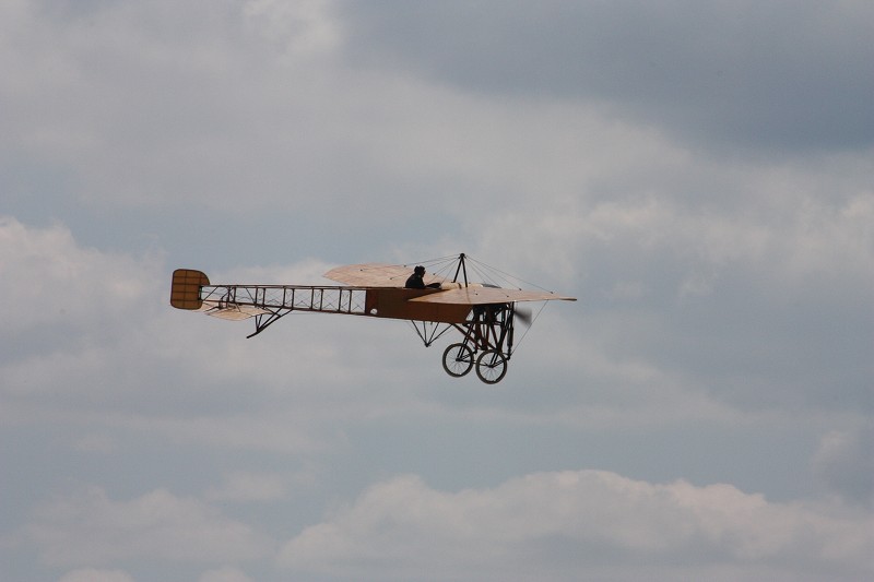 Aviatická pouť Pardubice 2010