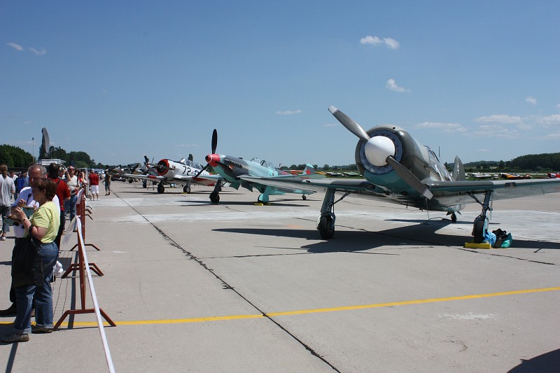 Aviatická pouť Pardubice 2010