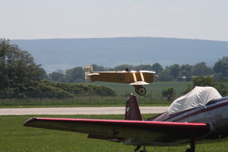 Aviatická pouť Pardubice 2010