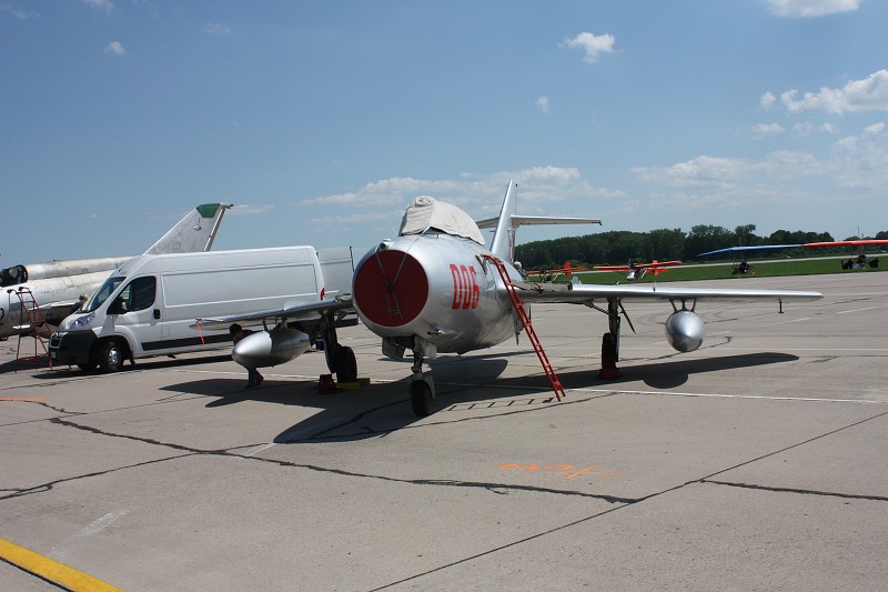 Aviatická pouť Pardubice 2010
