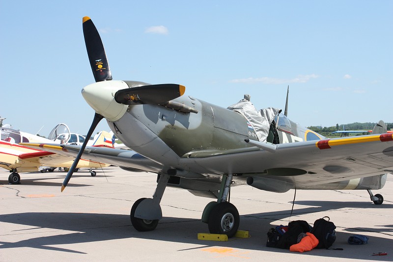 Aviatická pouť Pardubice 2010