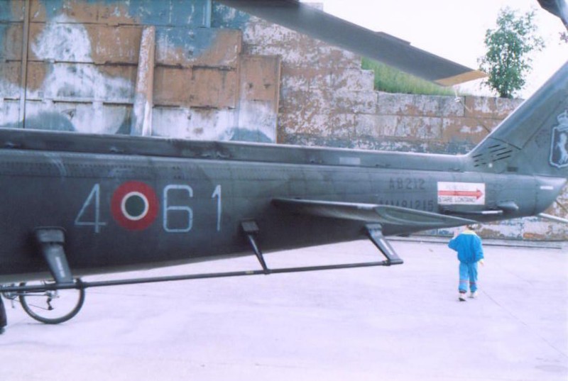 Agusta AB-212