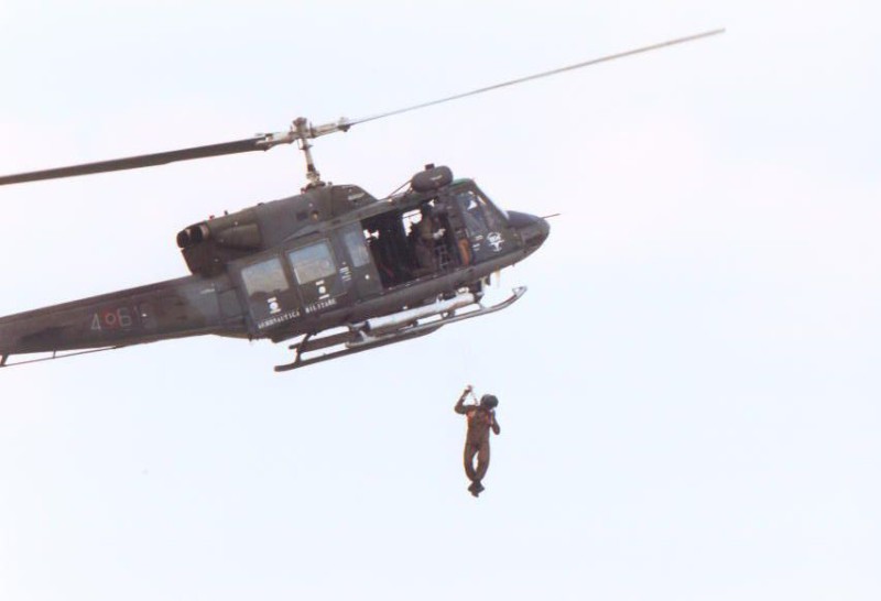 Agusta AB-212