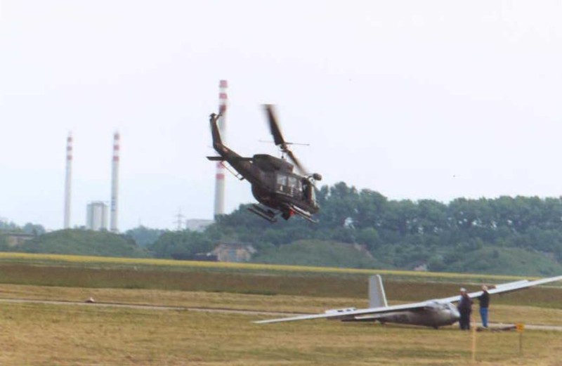 Agusta AB-212