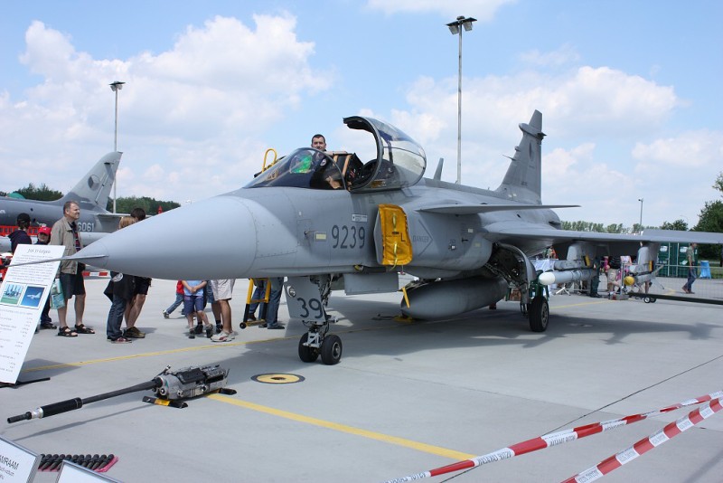 JAS-39 Gripen