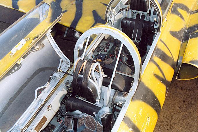 Aero L-29 Delfin