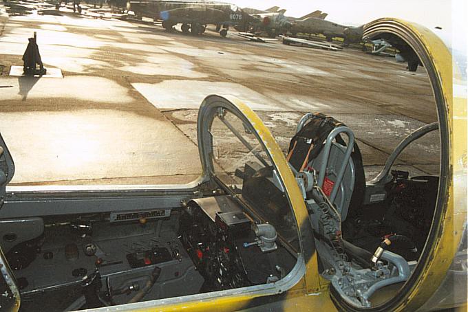 Aero L-29 Delfin
