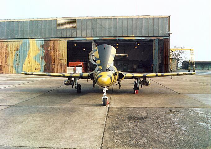 Aero L-29 Delfin