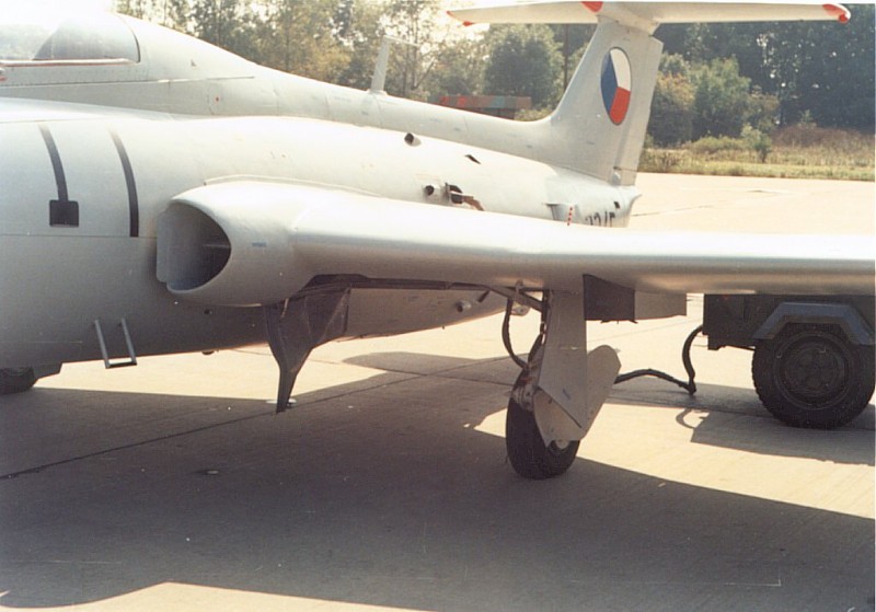 Aero L-29 Delfin