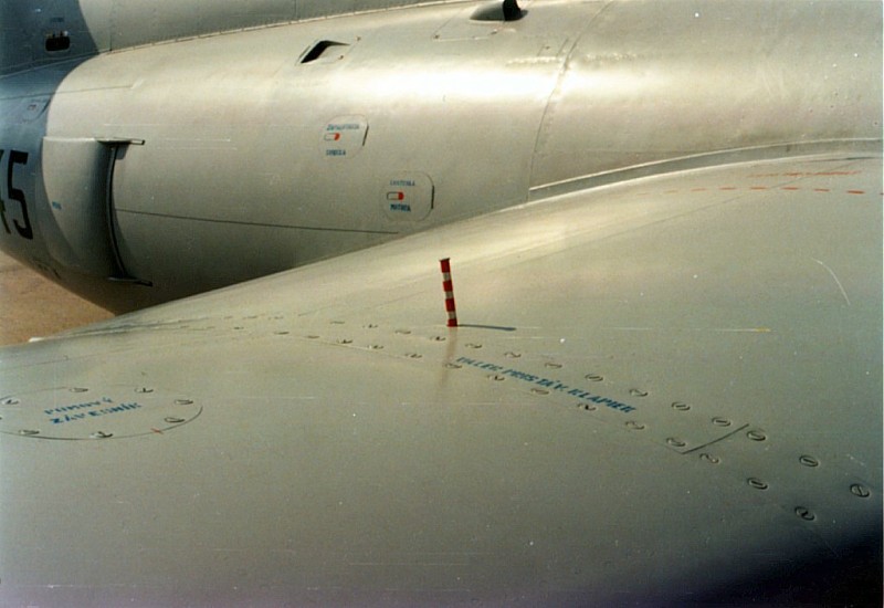 Aero L-29 Delfin