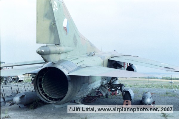 MiG-23BN model 1/72