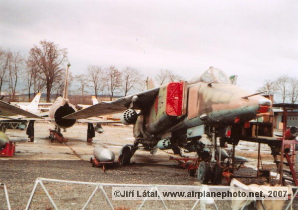 MiG-23BN model 1/72