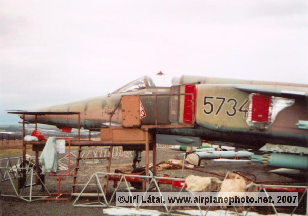 MiG-23BN model 1/72