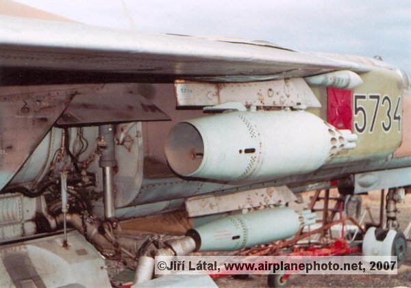 MiG-23BN model 1/72