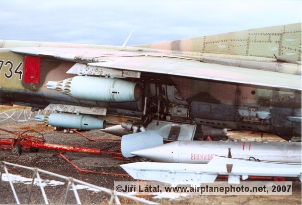 MiG-23BN model 1/72